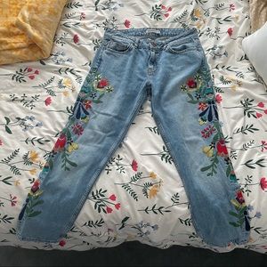 ZARA embroidered floral jeans